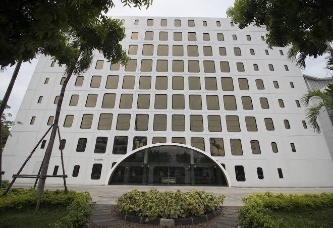 Justice hotel
