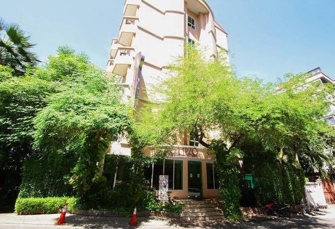 Calypzo Bangkok Boutique Hotel Image