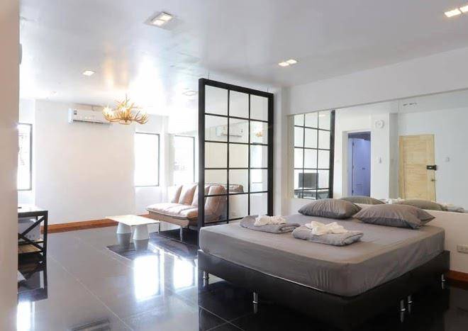 Dusit 33 Intramara 33 Image