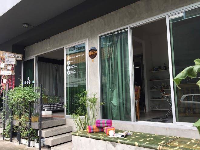 Five stars ratchada 19