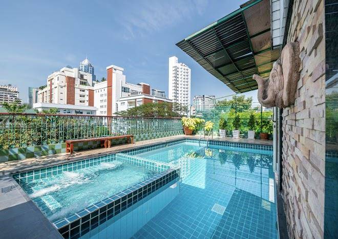 Royal Ivory Nana Hotel Bangkok Image