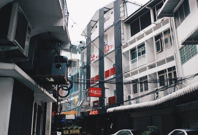 Henry's hotel and gastropub
