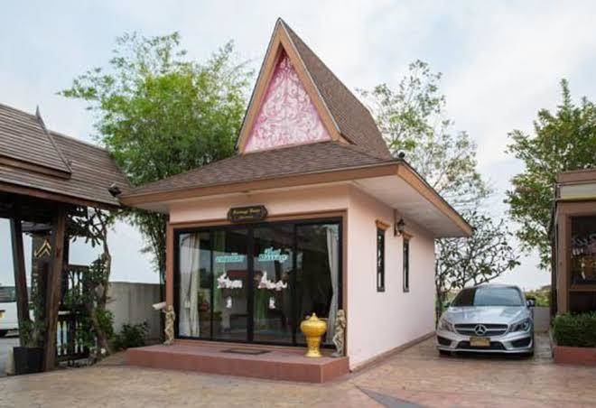 Ploykhumthong boutique resort