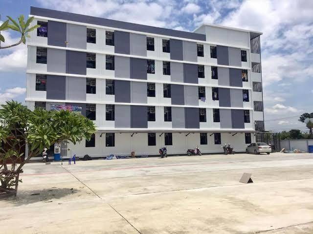 Salinsiri At Ladkrabang Image