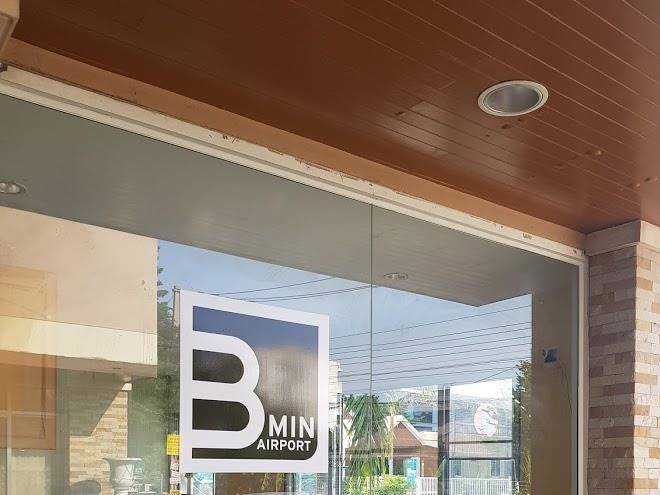 B min airport