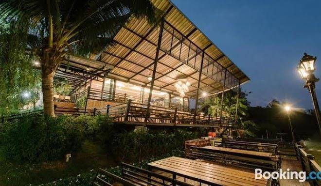 Sakarin valley resort