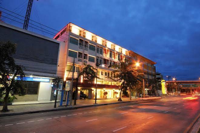 Bangkok loft inn