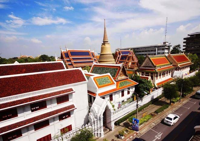 Feung nakorn balcony