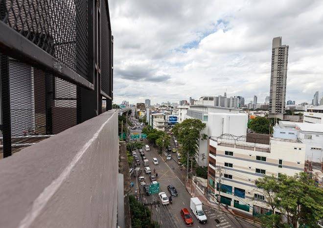 Rest24 Hotel & Residence Image