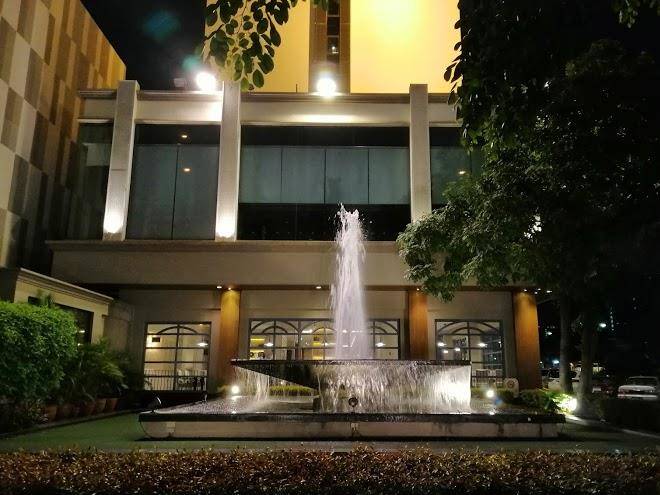 S D Avenue Hotel Image