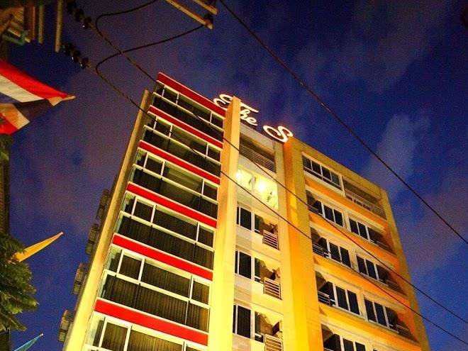 The sunreno hotel