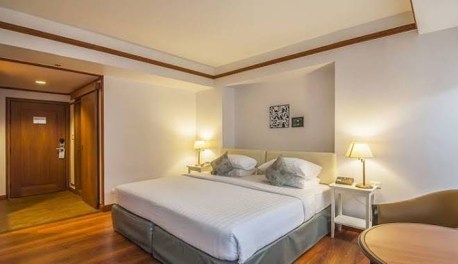 Zen premium silom soi 22