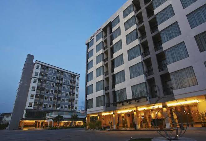 Leenova hotel