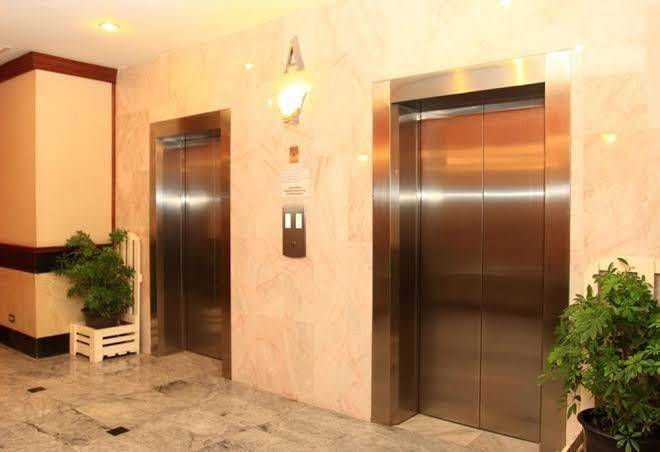 Summit pavilion hotel