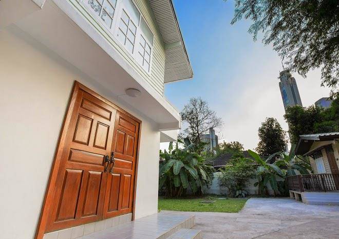 The bangkokians city garden home i hotel