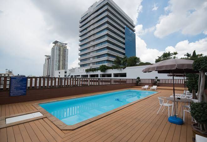True siam rangnam hotel