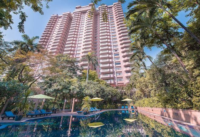 Pantip suites