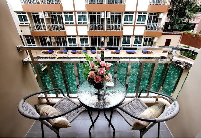 Le bangkok hotel