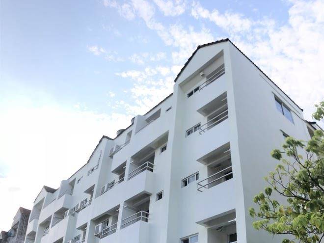 S l t bangkok co ltd