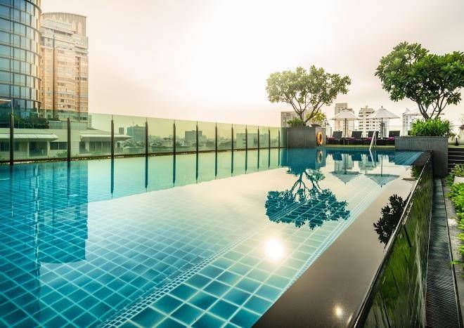 Akyra thonglor bangkok