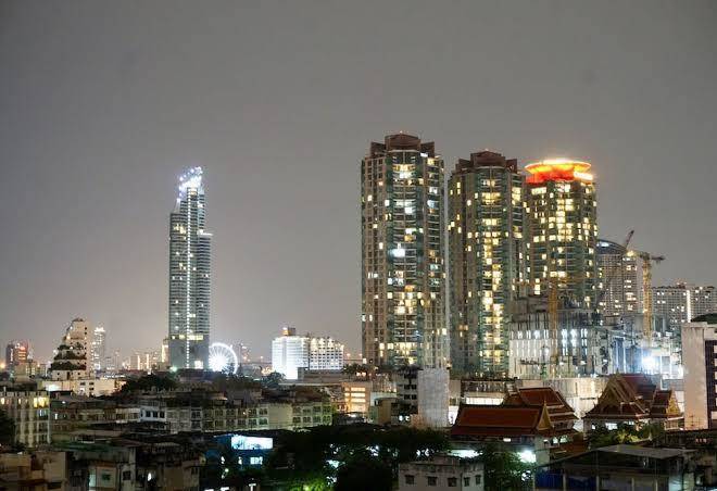 Miloft sathorn hotel