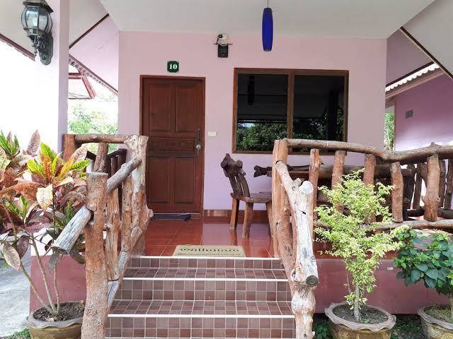 Smart resort