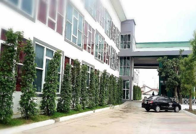 The zell budget hotel buriam