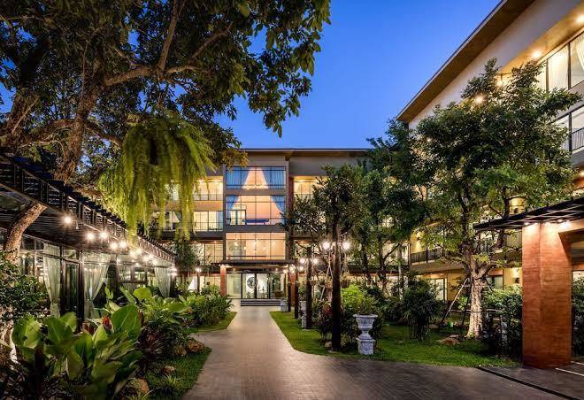 T rex buriram boutique hotel