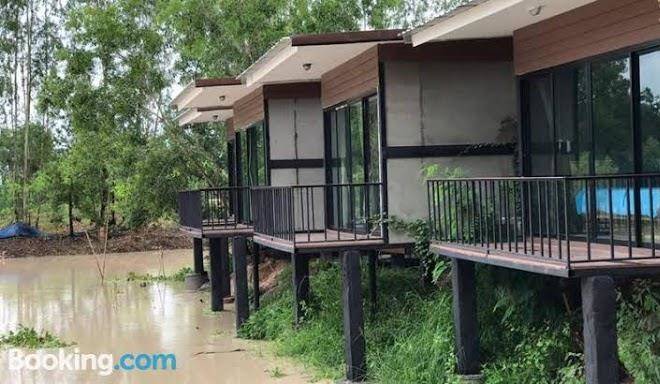 Plaina resort hotel