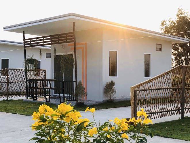 Moji resort