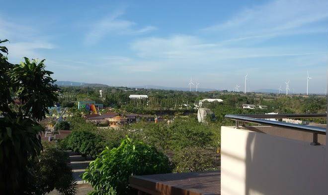 Thep sathit view hotel