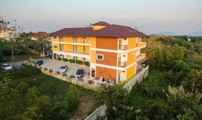 Baan luk chang hotel