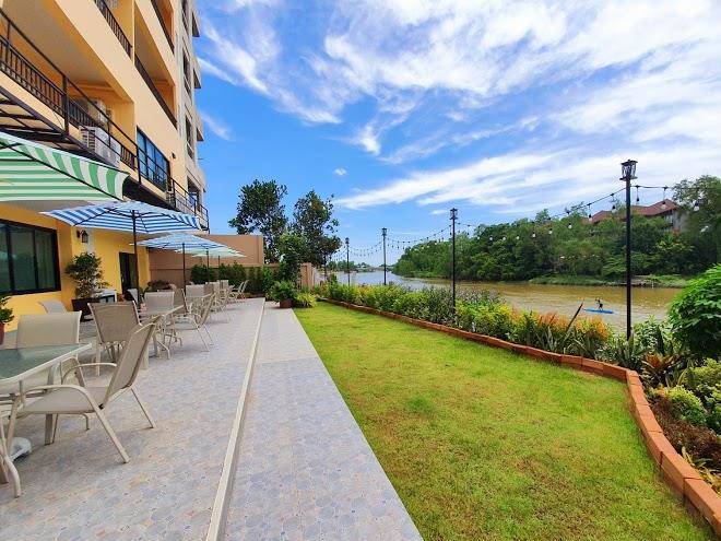 Usabai riverside boutique hotel