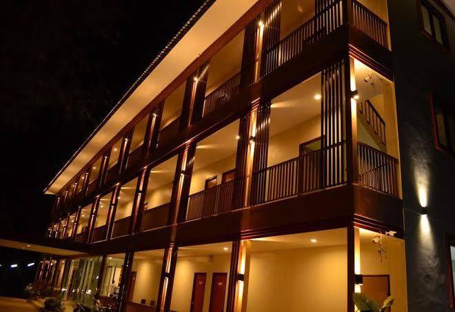 Yaibua hotel