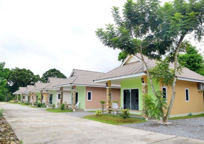 Khao baisri view resort