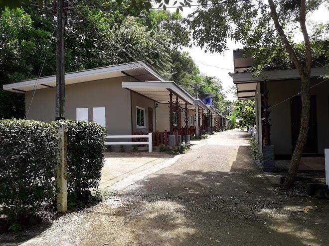 Mat puen morn bai resort