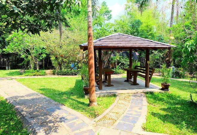 Malee's nature lovers bungalows