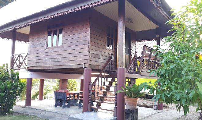 Baan rim ping river side resort