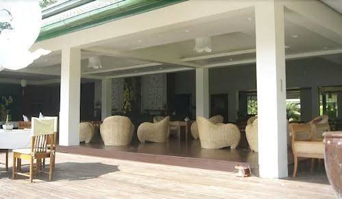 Botanic resort