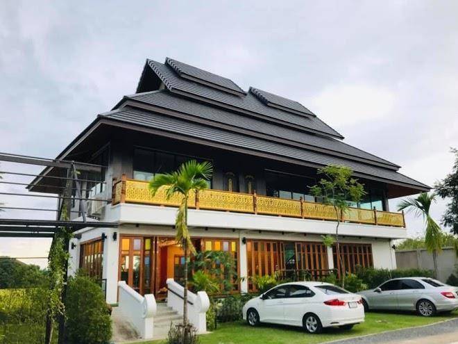 The warmth hotel