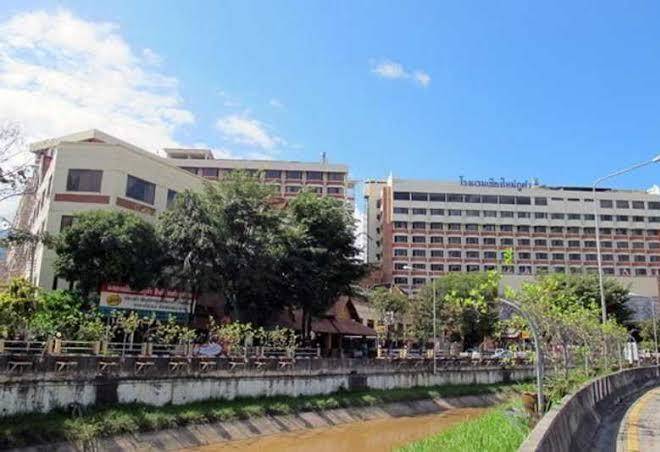 Chiang mai phucome hotel
