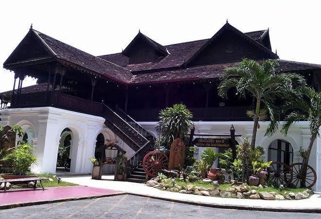Diamond riverside hotel