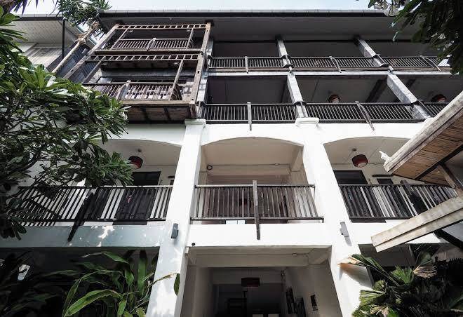 Good morning chiang mai cafe & tropical inn