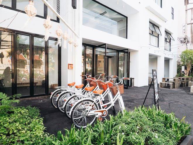 Loyy hotel