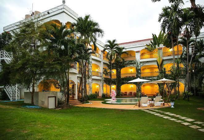 Palm Springs Place Image