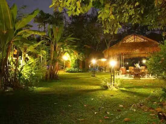 Amigo garden resort