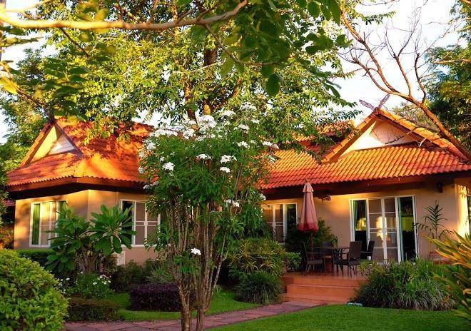Free clouds resort