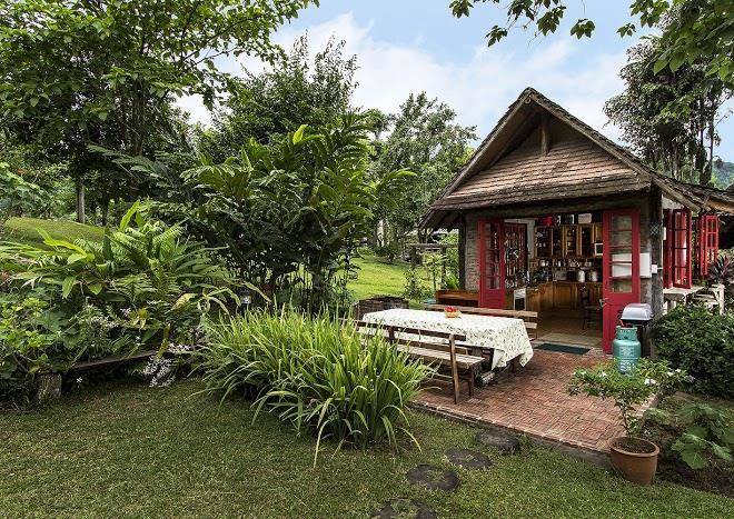 Baan kaew mongkorn