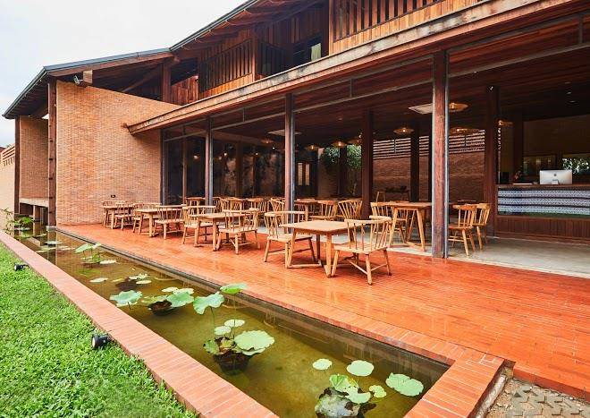 Athita the hidden court chiang saen boutique hotel