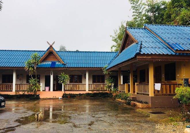 Khamsuk resort